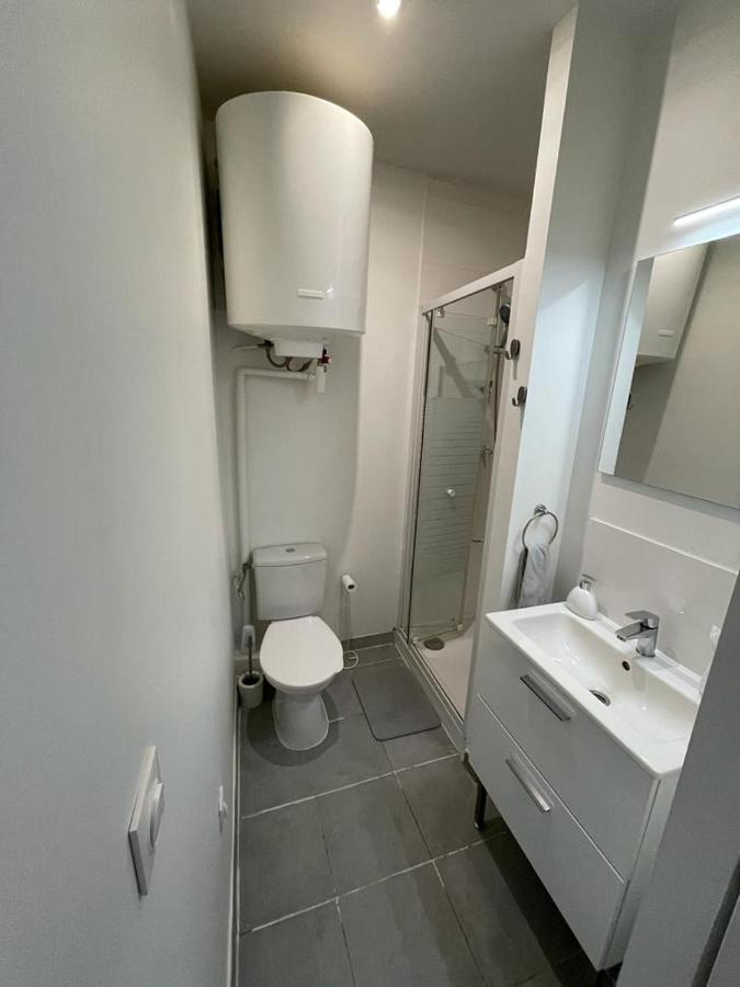 Charmant Studio Tout Equipe Aux Portes De Paris Bagnolet Exterior photo